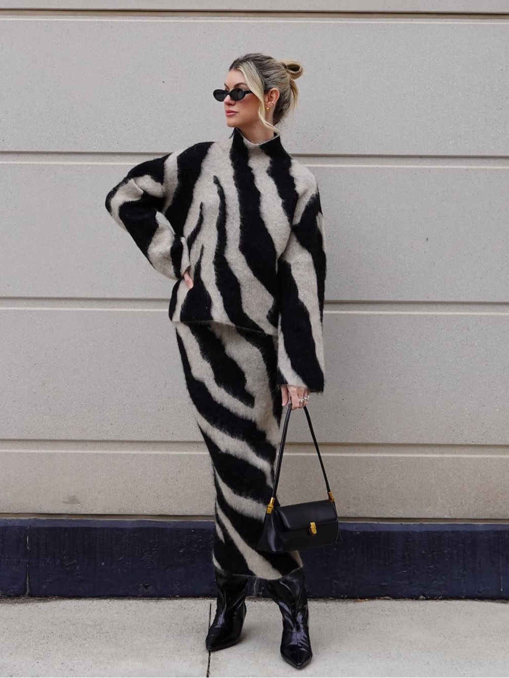 H&M| 2-PIECE SET SWEATER/SKIRT MOHAIR BLEND JACQUARD KNIT ZEBRA PRINT SIZE SMALL